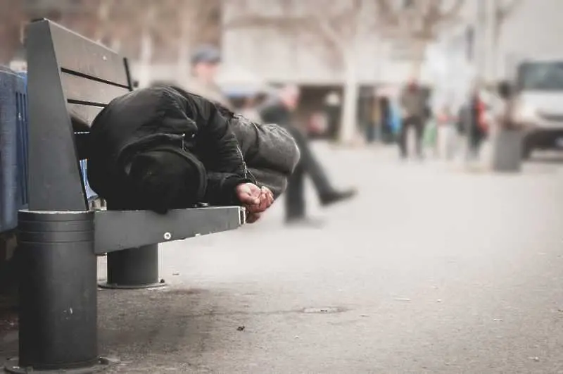 Бездомници по улиците? Унгария каза „Не”