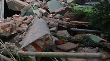 Трета жертва откриха спасители под развалините на рухналите сгради в Марсилия