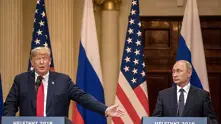 Тръмп и Путин ще имат кратка среща на крак в Париж  