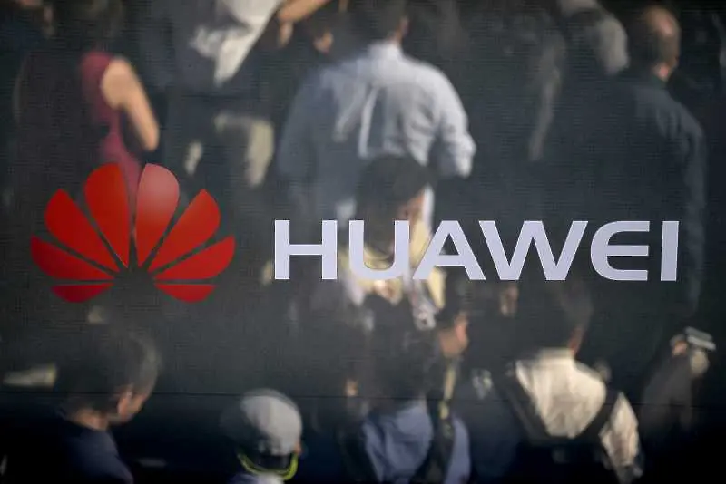 Япония официално изключи Huawei и ZTE и от държавните поръчки