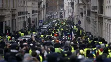 Сблъсъци в Париж. „Жълтите жилетки” атакуваха полицията