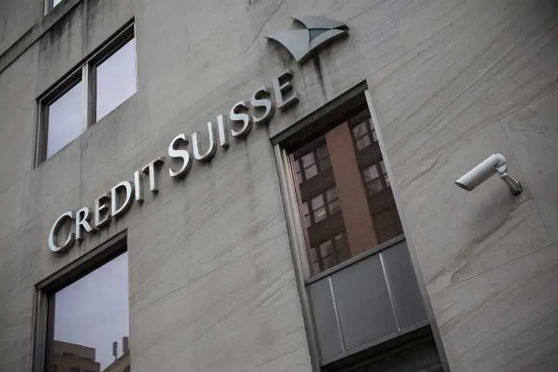 Credit Suisse предупреди най-богатите си клиенти да изтеглят активите си от Великобритания