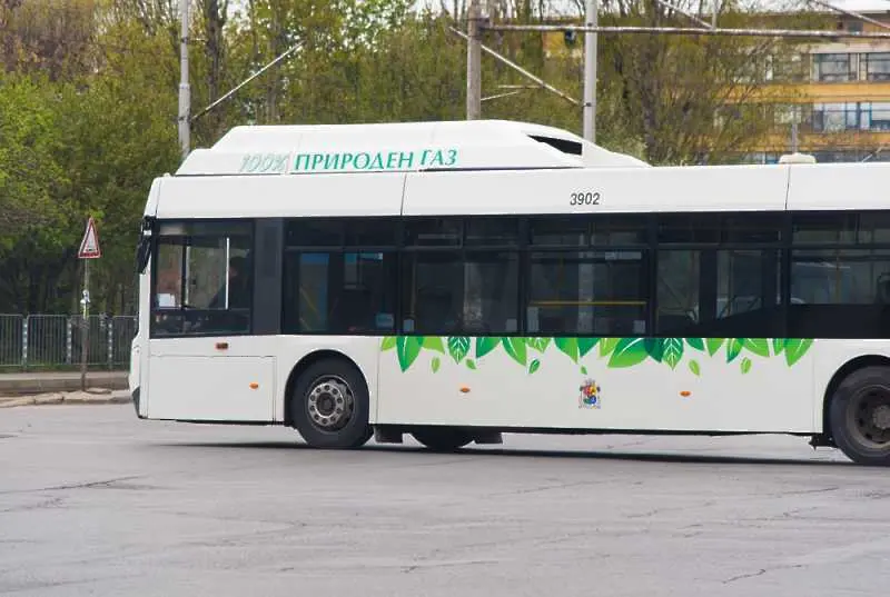 30 нови автобуса на природен газ тръгнаха в София