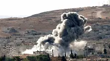 Цивилни и военни загинаха при експлозия в сирийския град Манбидж (видео)