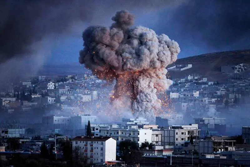 11 убити при израелските въздушни удари в Сирия 