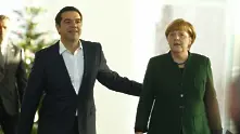 Меркел подкрепи Ципрас за Преспанското споразумение