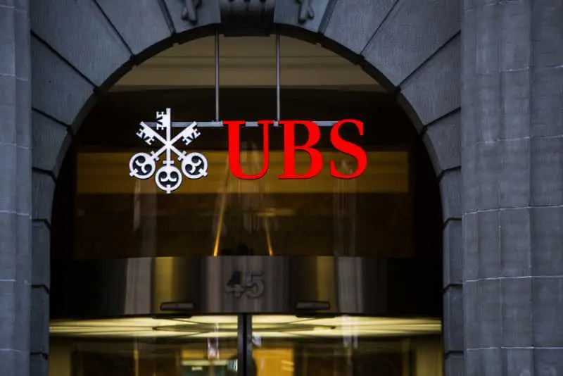 Френски съд глобява банковия гигант UBS с 3,7 млрд. евро