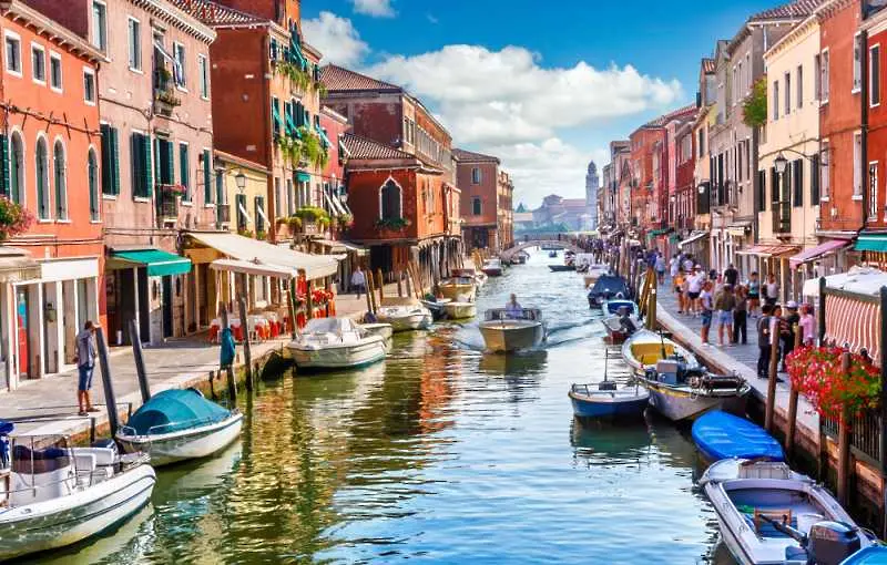 Венеция въвежда входна такса за туристите