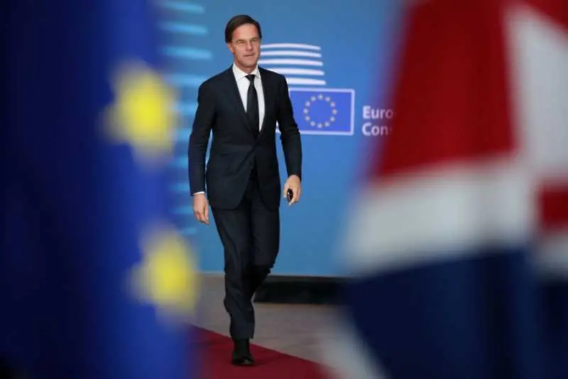 Холандското правителство губи мнозинството си в горната камара на парламента