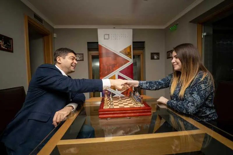 Българката шахматна шампионка Нургюл Салимова ще представи страната ни на Европейското първенство по шах