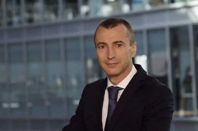 Нов изпълнителен директор начело на ОМV България. Петър Величков се оттегля