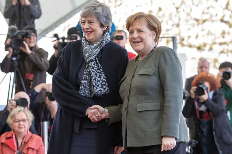 Тереза Мей и Ангела Меркел са съгласни, че е необходим Брекзит с правила