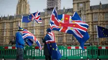 Таймс: Великобритания ще прекара още една година в ЕС, ако парламентът отхвърли отново сделката на Мей