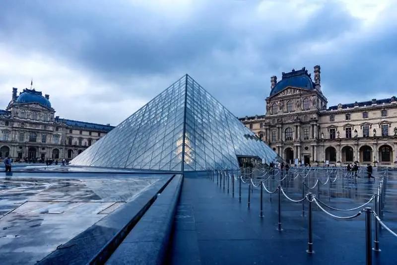 Лувърът в Париж остава най-посещаваният музей в света