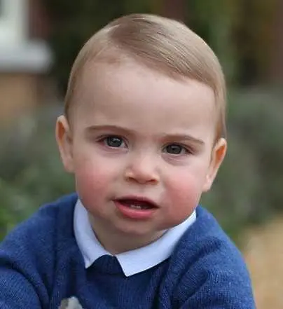Британският принц Луи стана на 1 годинка (снимки)