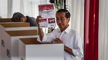 Индонезия днес гласува за президент и парламент