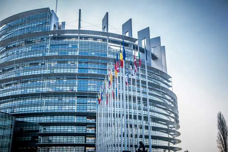 ГЕРБ и БСП с равен брой депутати в следващия Европарламент, казват от Страсбург 