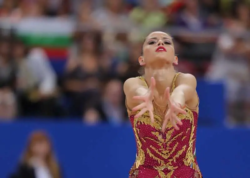 Владинова спечели сребърен медал на финала на бухалки в Ташкент