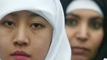 Германия обмисля да се забрани на ученичките да носят ислямски забрадки