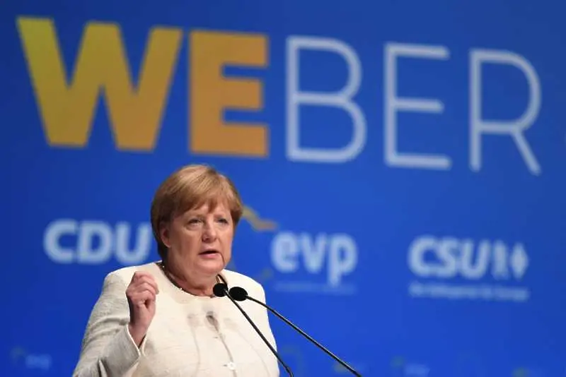  Меркел отново потвърди подкрепата си за Манфред Вебер за шеф на ЕК