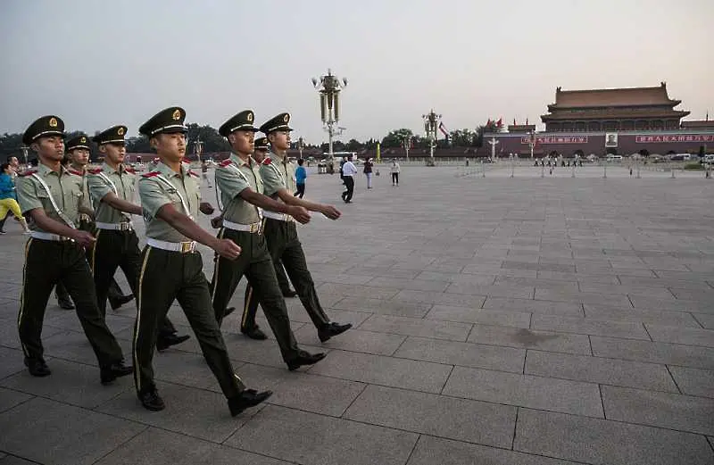 Китайски всекидневник: Тянанмън имунизира Китай срещу бунтове