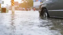 Дъждове наводниха централната градска част на Хасково