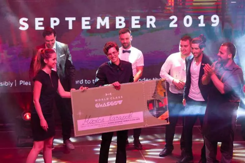 Манол Лазаров е българският World Class Барман за 2019 г. Глобалният финал в Глазгоу може да му донесе и световната титла