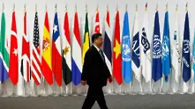 Си Цзинпин: Персийският залив е на кръстопът между войната и мира 