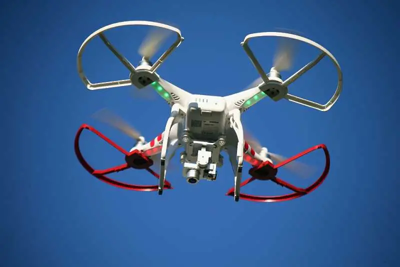  ЕС въвежда първи правила за използване на дронове