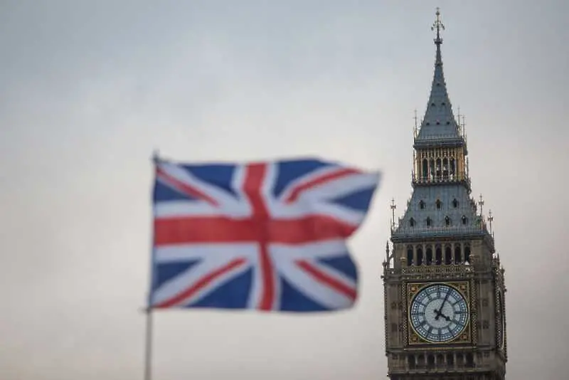 Великобритания  ще има нов премиер, но проблемите остават