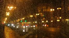 59 литра дъжд на квадратен метър в София нощес, подлезът на Лъвов мост се наводни