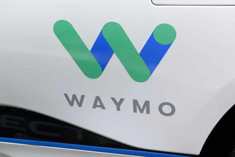 Waymo ще създава автономни таксита с Renault-Nissan извън САЩ