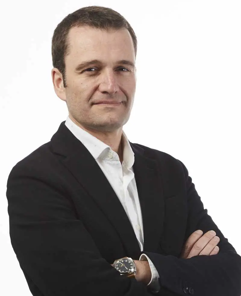  Петър Павлов става генерален директор на „Максима България“, собственикът на Т Маркет 