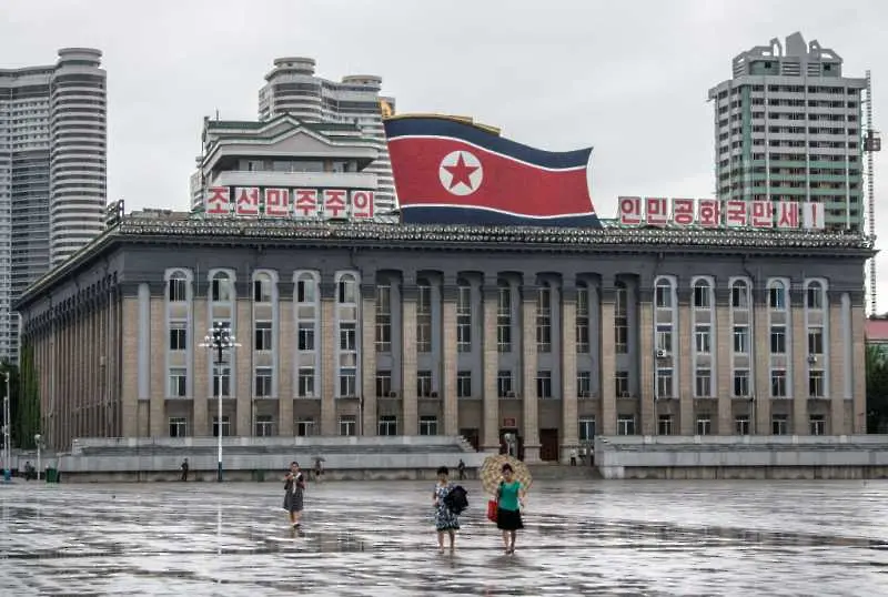 Задържан в Северна Корея австралийски студент е бил освободен