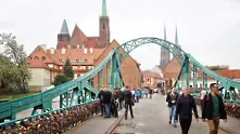 Свалят катинарите на влюбените от моста на полския град Вроцлав