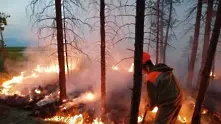 Сибирските пожари няма да утихнат поне до есента
