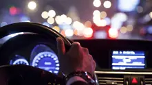 Много шофьори избират дългия път през нощта. Какви са предимствата и недостатъците