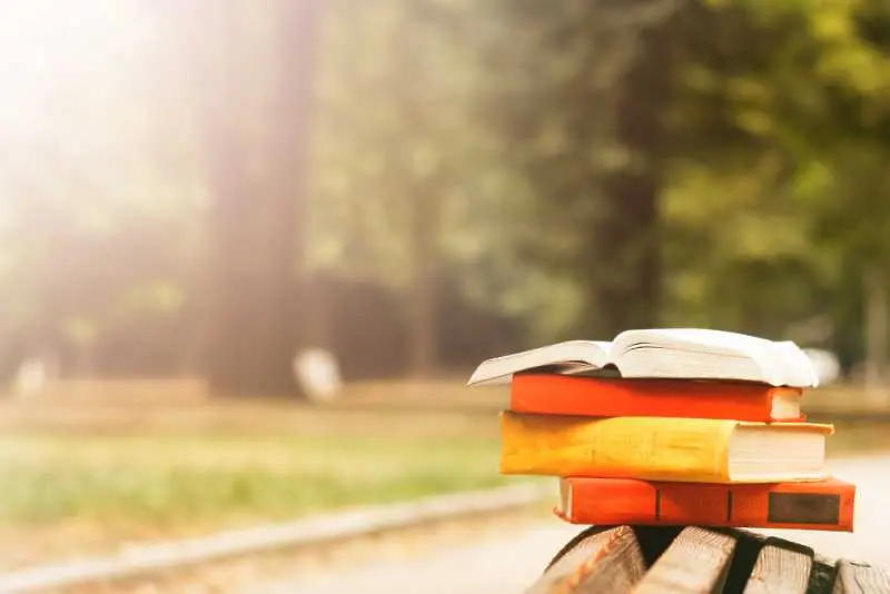 Столичната библиотека отваря летни читални в парковете