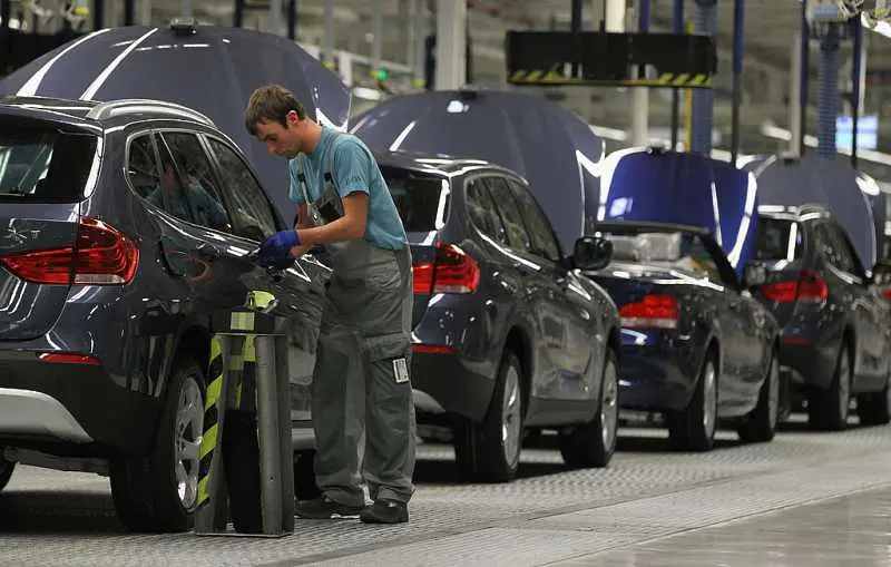 В Германия, когато автомобилът се закашля, икономиката хваща хрема 