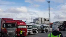 Белгия затваря за две седмици паркинги за камиони, използвани често от мигрантите