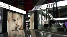Estee Lauder придобива азиатски бранд за красота