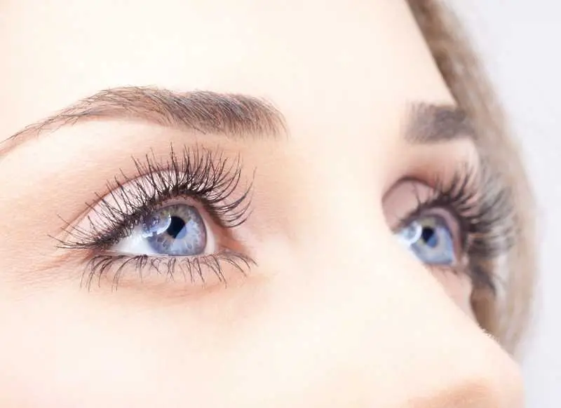 Честни, сини очи…5 уникални черти на човешката външност
