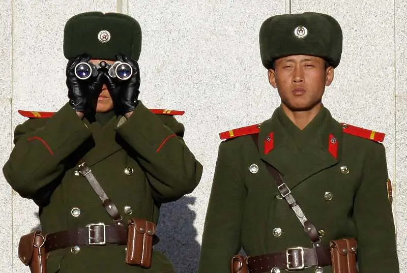 Пхенян се готви за война