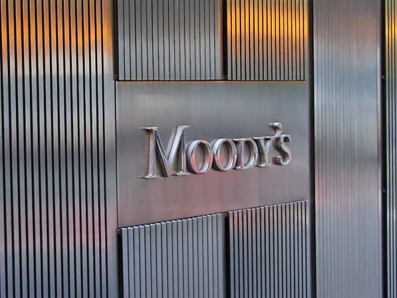 Moody's понижи перспективата на кредитния рейтинг на Индия