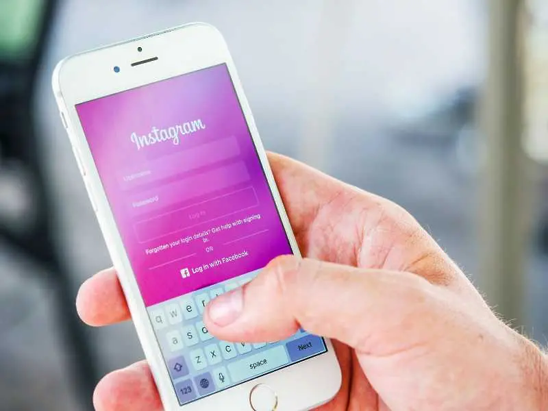 Instagram вече изисква рождена дата при регистрация