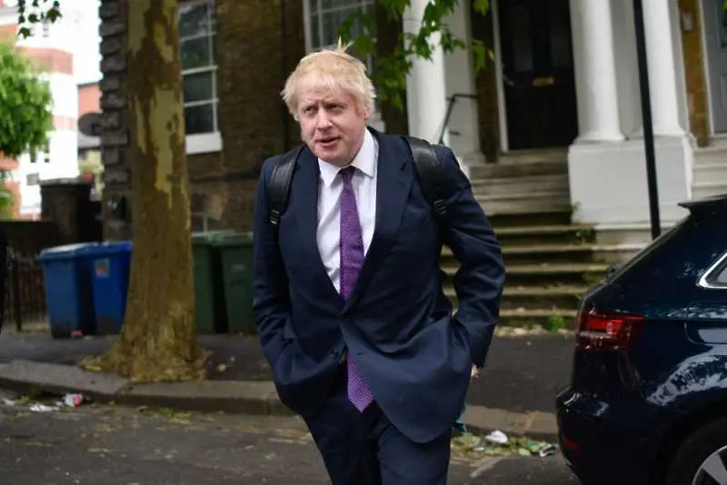 Първи стъпки на Борис Джонсън след голямата победа на изборите във Великобритания