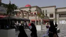 Саудитска Арабия отменя вход само за мъже в ресторантите