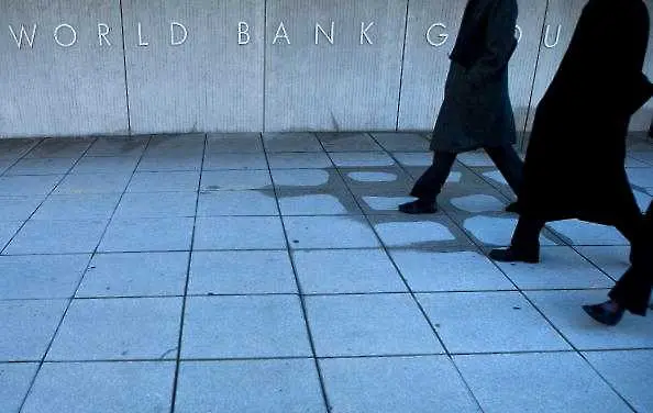 Главният икономист на Световната банка напусна