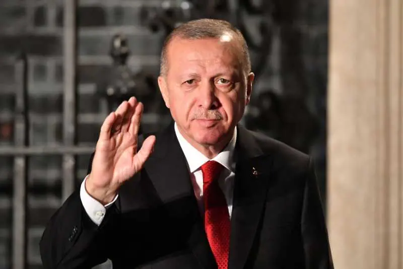 Ердоган заплашва, че ще действа по-решително в Сирия