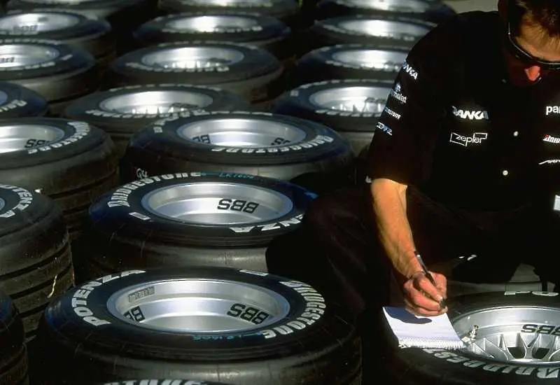 ЕС въвежда нови правила за етикетите на автомобилните гуми